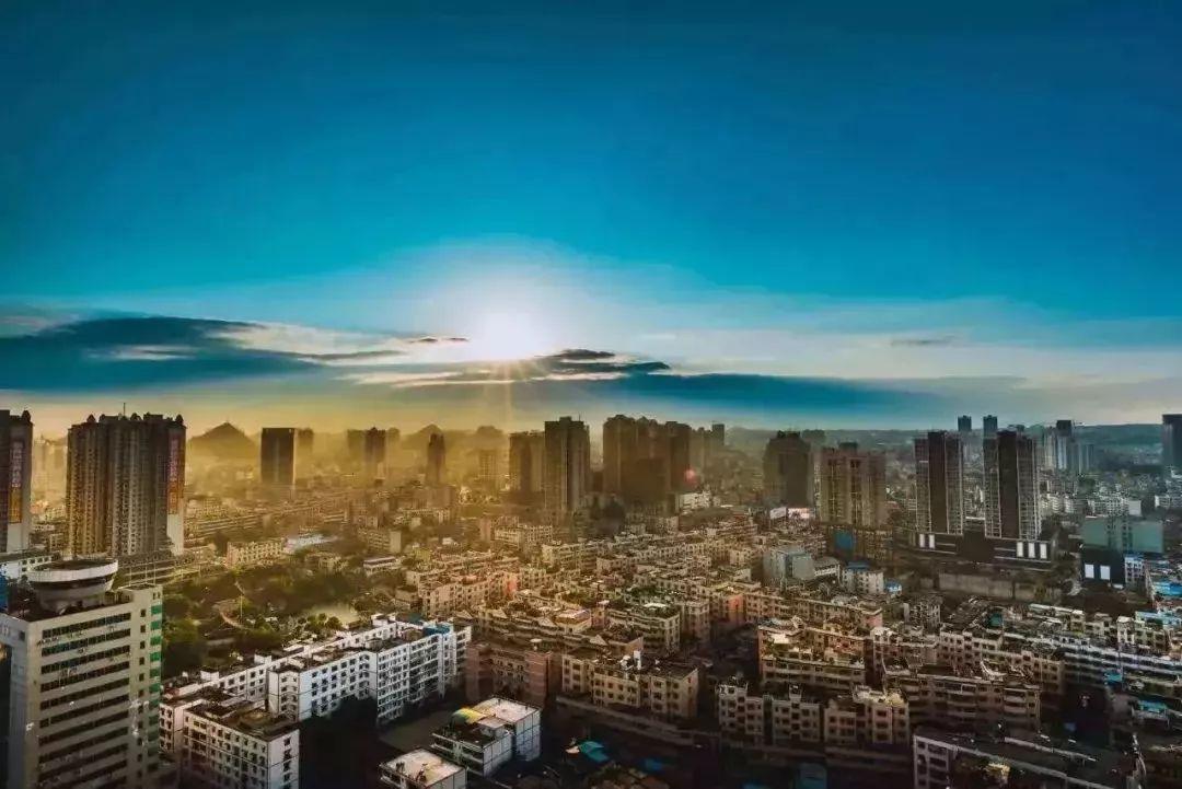 安顺最新房价,安顺最新房价趋势，探寻未来居住的新篇章，安顺最新房价趋势揭秘，未来居住新篇章展望