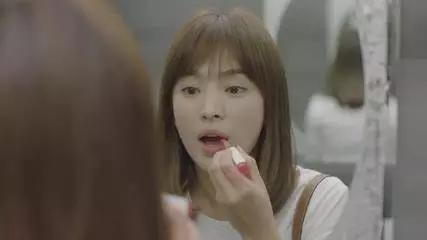 兰芝最新口红,兰芝最新口红，时尚魅力的完美诠释，兰芝最新口红，时尚魅力的极致诠释