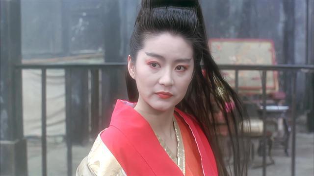 演过东方不败的女演员,演过东方不败的女演员——演绎传奇的璀璨之星，演绎传奇的璀璨之星，东方不败女演员回顾