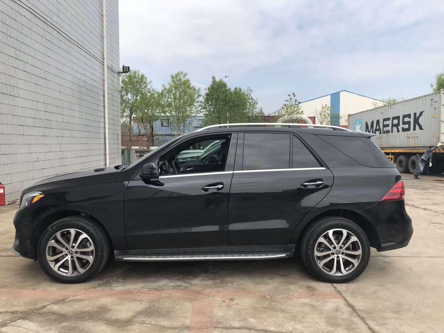 gle400奔驰最新报价,奔驰GLE400最新报价，豪华与性能的完美结合，奔驰GLE400最新报价，豪华与性能的完美融合
