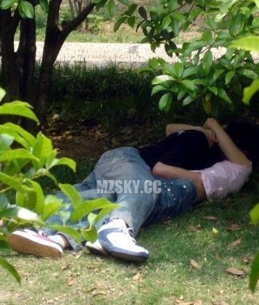 最新打野战视频,最新打野战视频，探索未知领域的热血激情，最新打野战视频，探索未知领域的热血激情之战