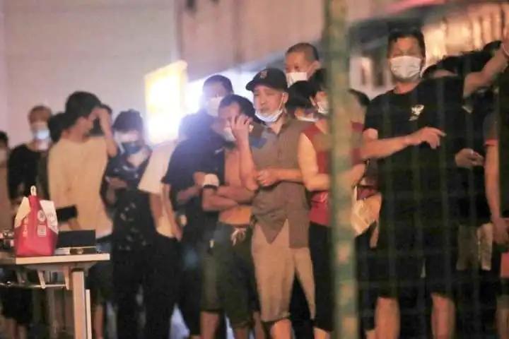 上海封闭小区最新名单,上海封闭小区最新名单背后的故事，上海封闭小区最新名单及其背后的故事揭秘