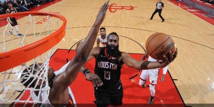 nba最前线最新一期,NBA最前线最新一期，热血赛场，英雄辈出，NBA最前线热血赛场英雄辈出，最新一期节目精彩回顾
